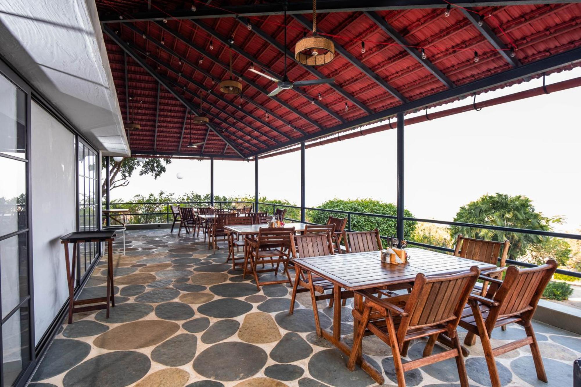 The Lighthouse - Formerly Known As Utan Sea Resort Thane Luaran gambar