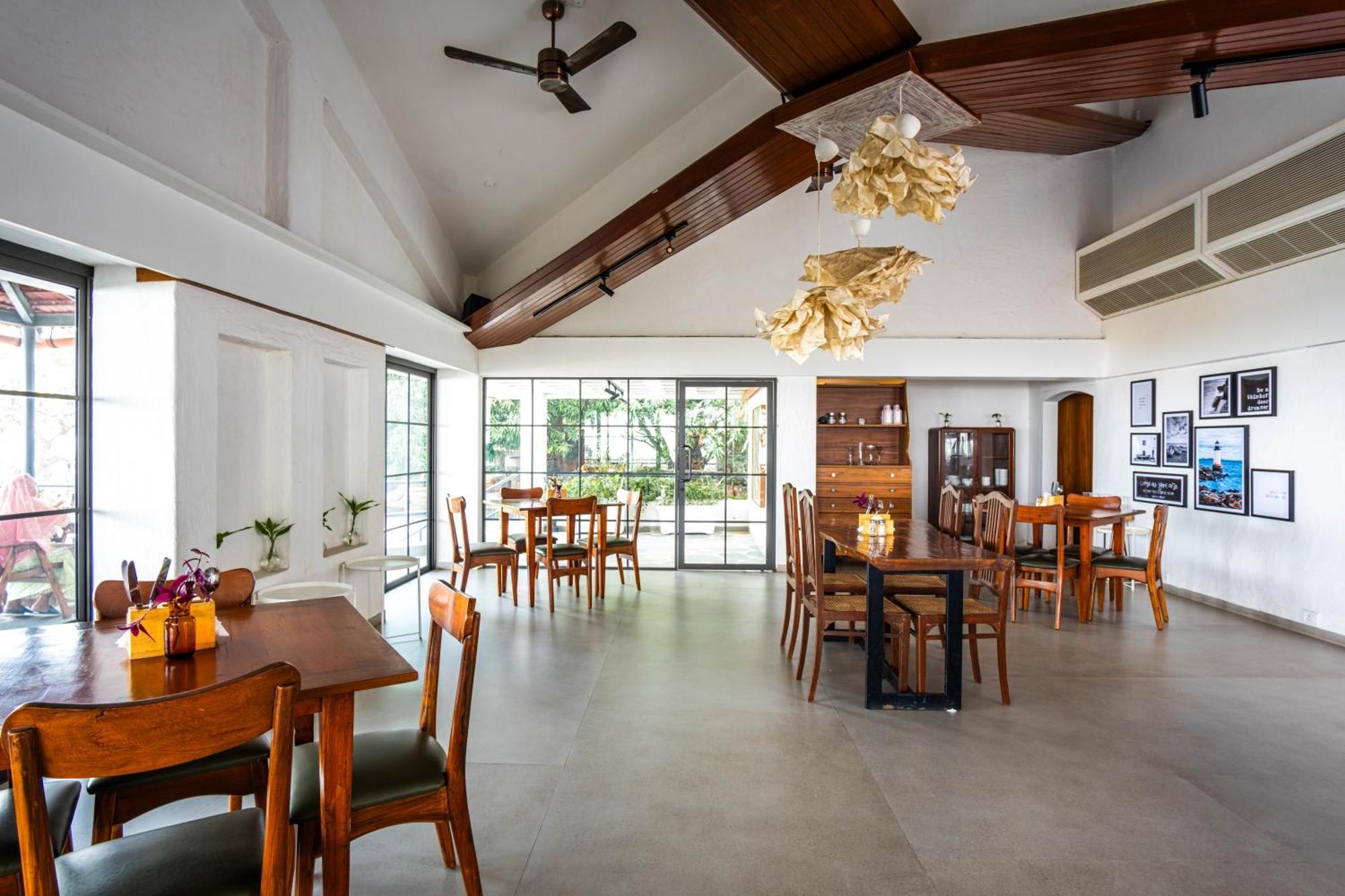 The Lighthouse - Formerly Known As Utan Sea Resort Thane Luaran gambar