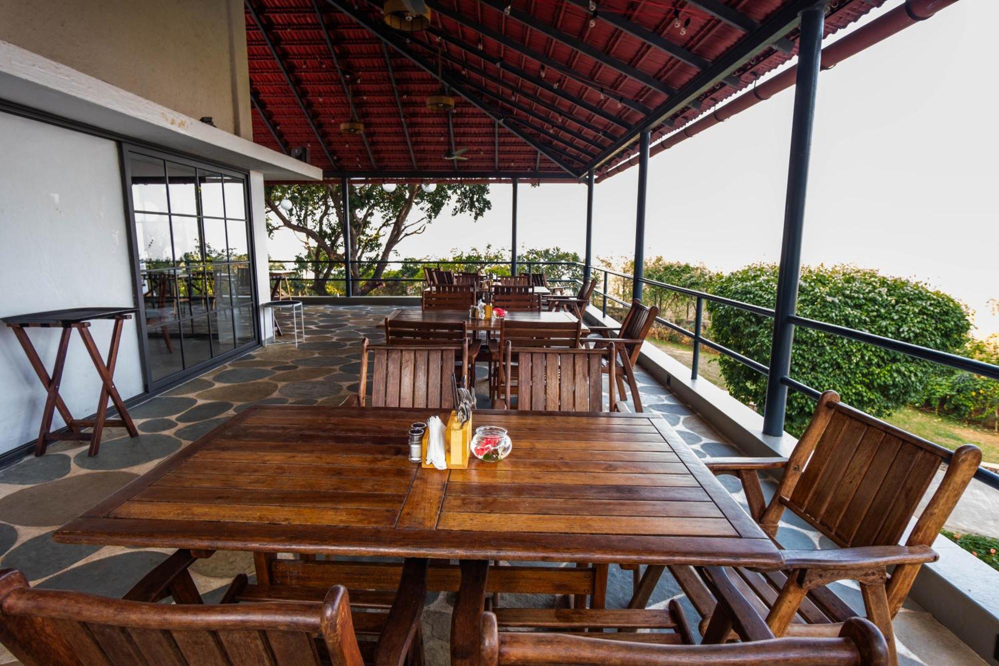 The Lighthouse - Formerly Known As Utan Sea Resort Thane Luaran gambar
